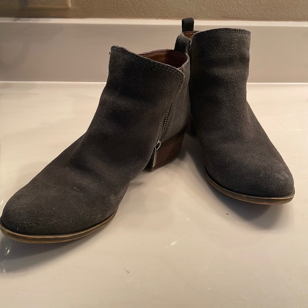Lucky Brand Women's Basel Ankle Bootie